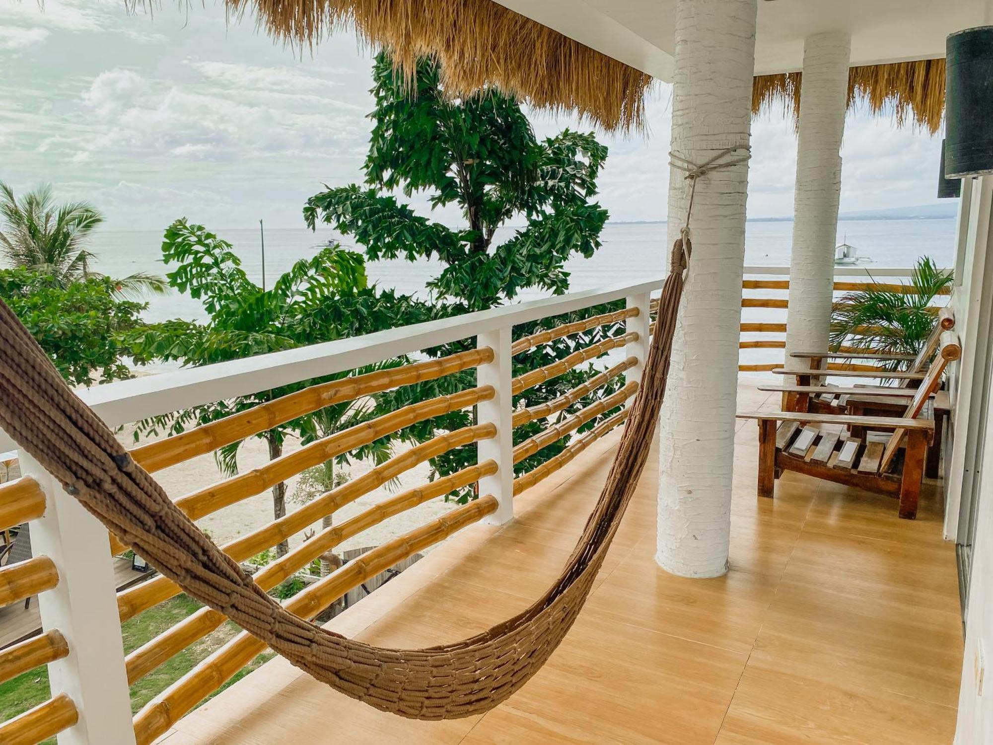Avila'S Horizon Dive Resort Сантандер Екстер'єр фото