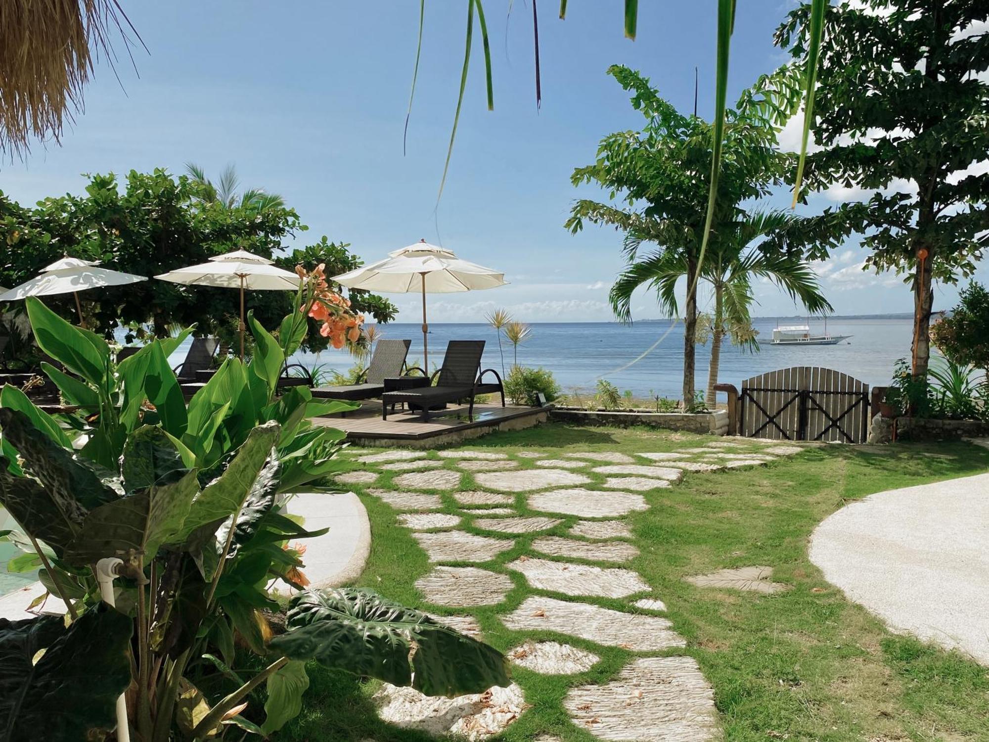Avila'S Horizon Dive Resort Сантандер Екстер'єр фото